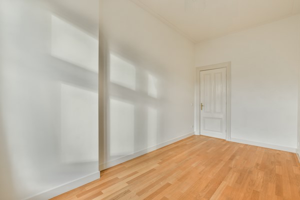 Medium property photo - Van De Veldestraat 7-2, 1071 CW Amsterdam